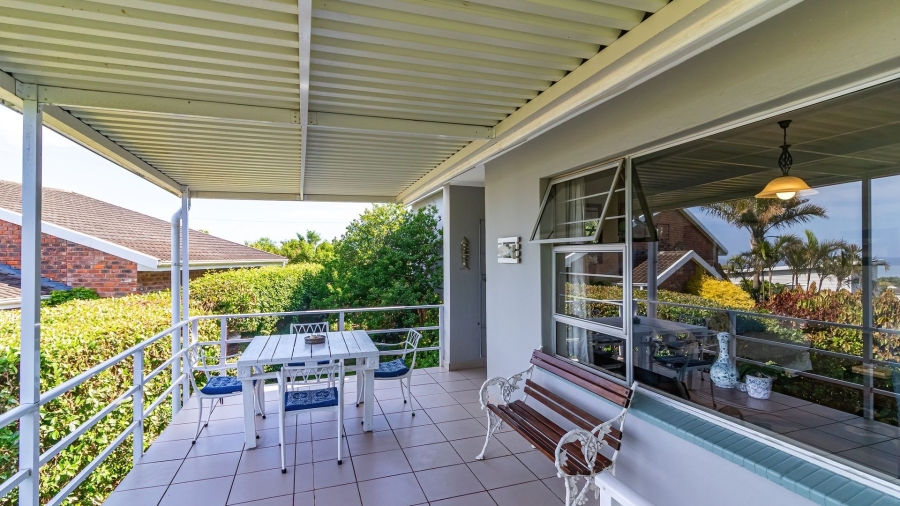 3 Bedroom Property for Sale in Sunrise On Sea Eastern Cape